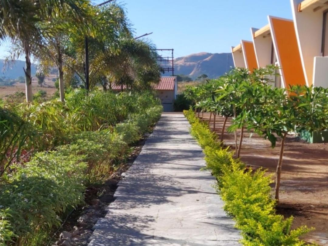 Mountain N Lake Resort Igatpuri Exterior photo